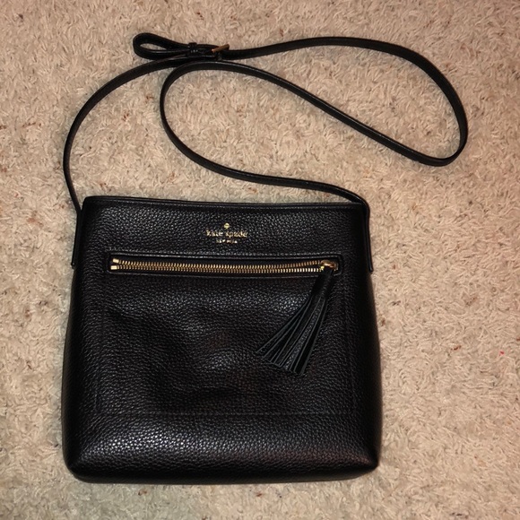 kate spade Handbags - Kate Spade Black Crossbody Bag